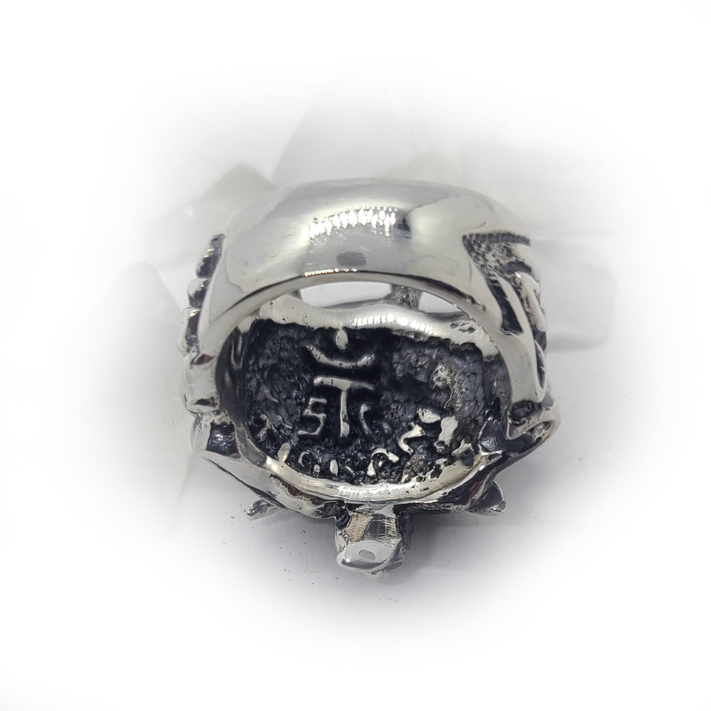 ArmRevDashnak Sterling Silver Ring with Black Onyx V2