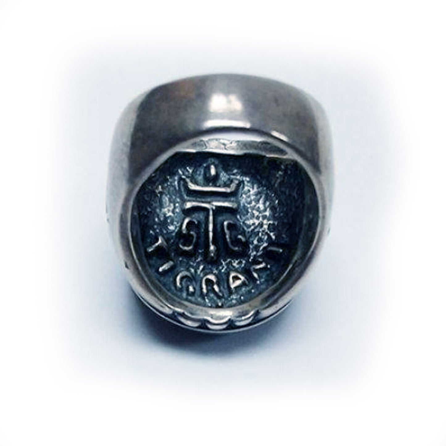 ArmRevDashnak Sterling Silver Ring V4