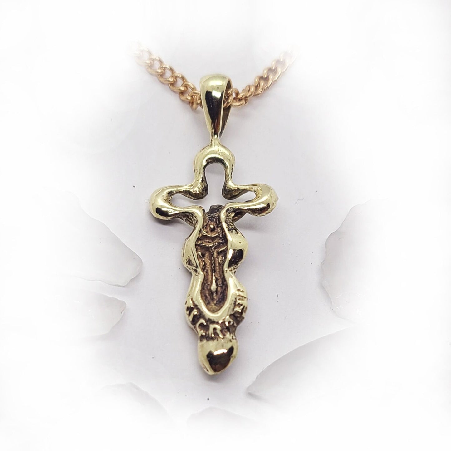 Crossing Jesus Christ in Universe 18kt Gold Pendant