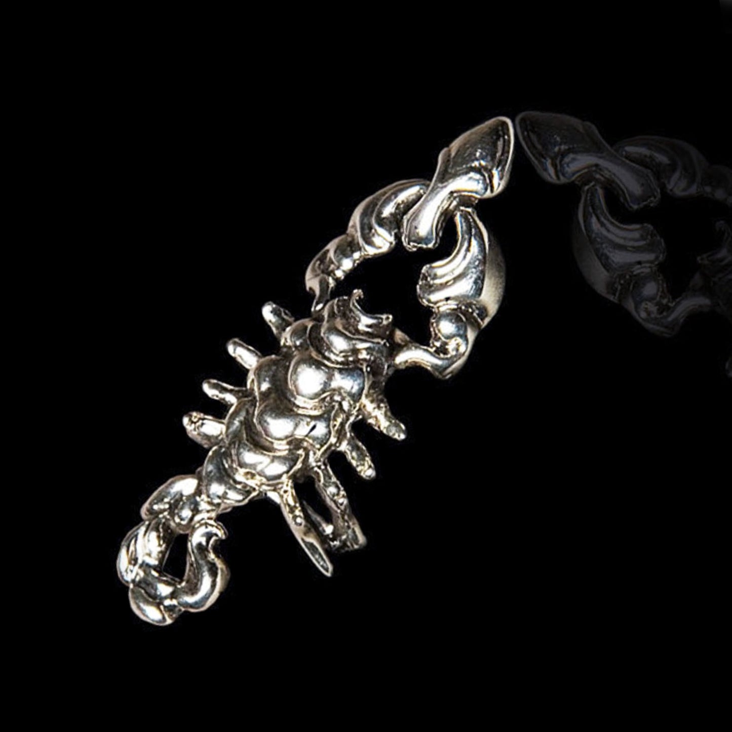 IRC Scorpion Silver Finger-Tip Ring