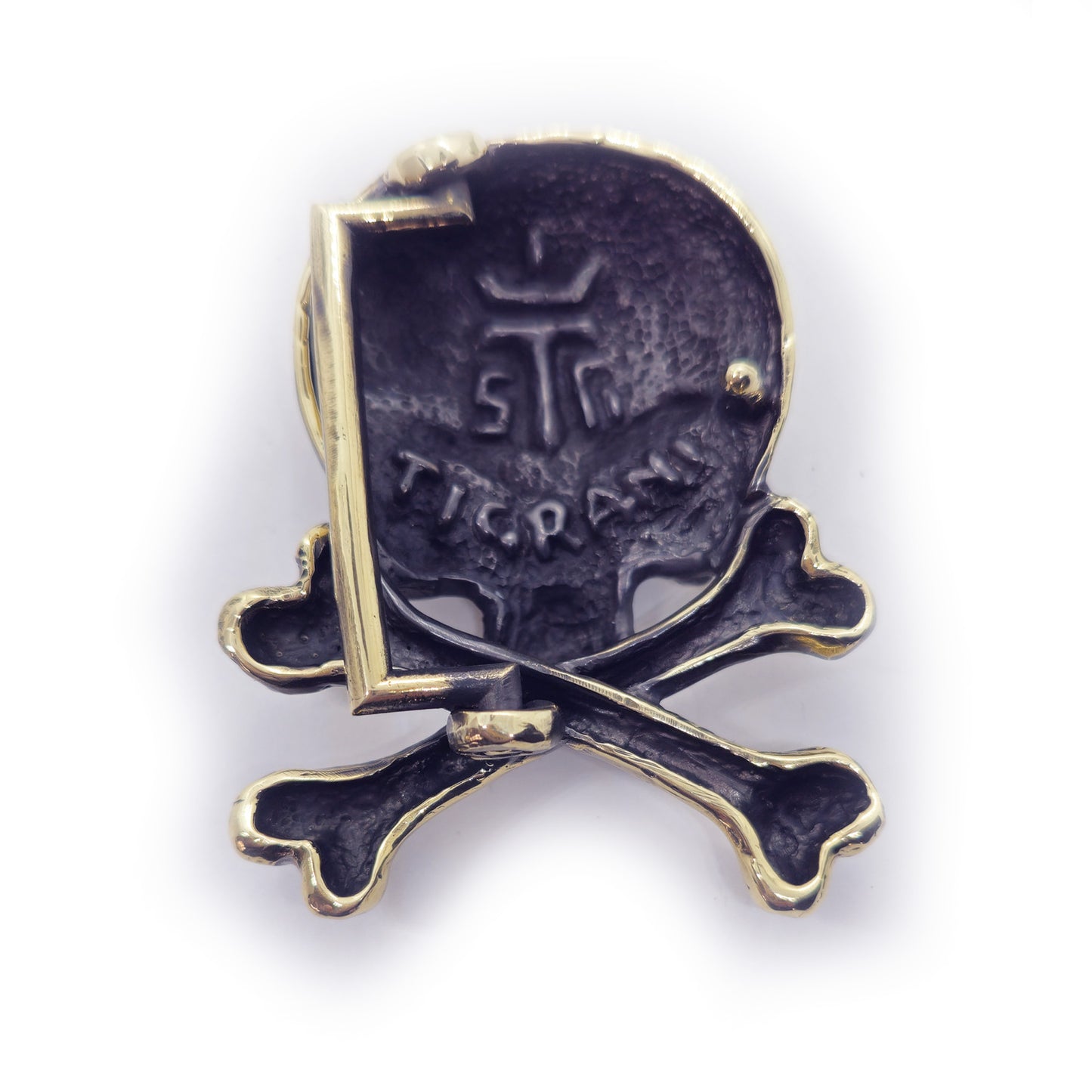 Skull with Crossed Bones Brass Belt Buckle