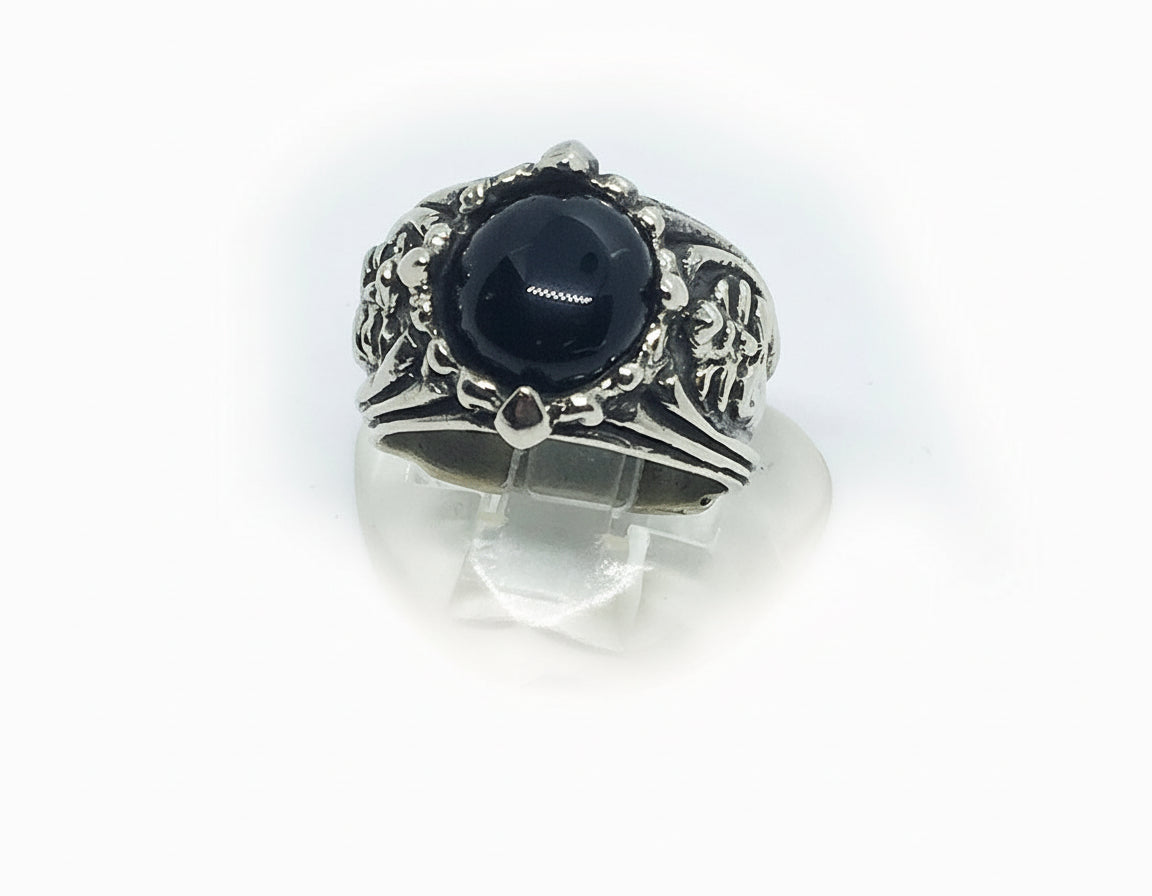 Onyx Stone Round Sterling Silver Ring