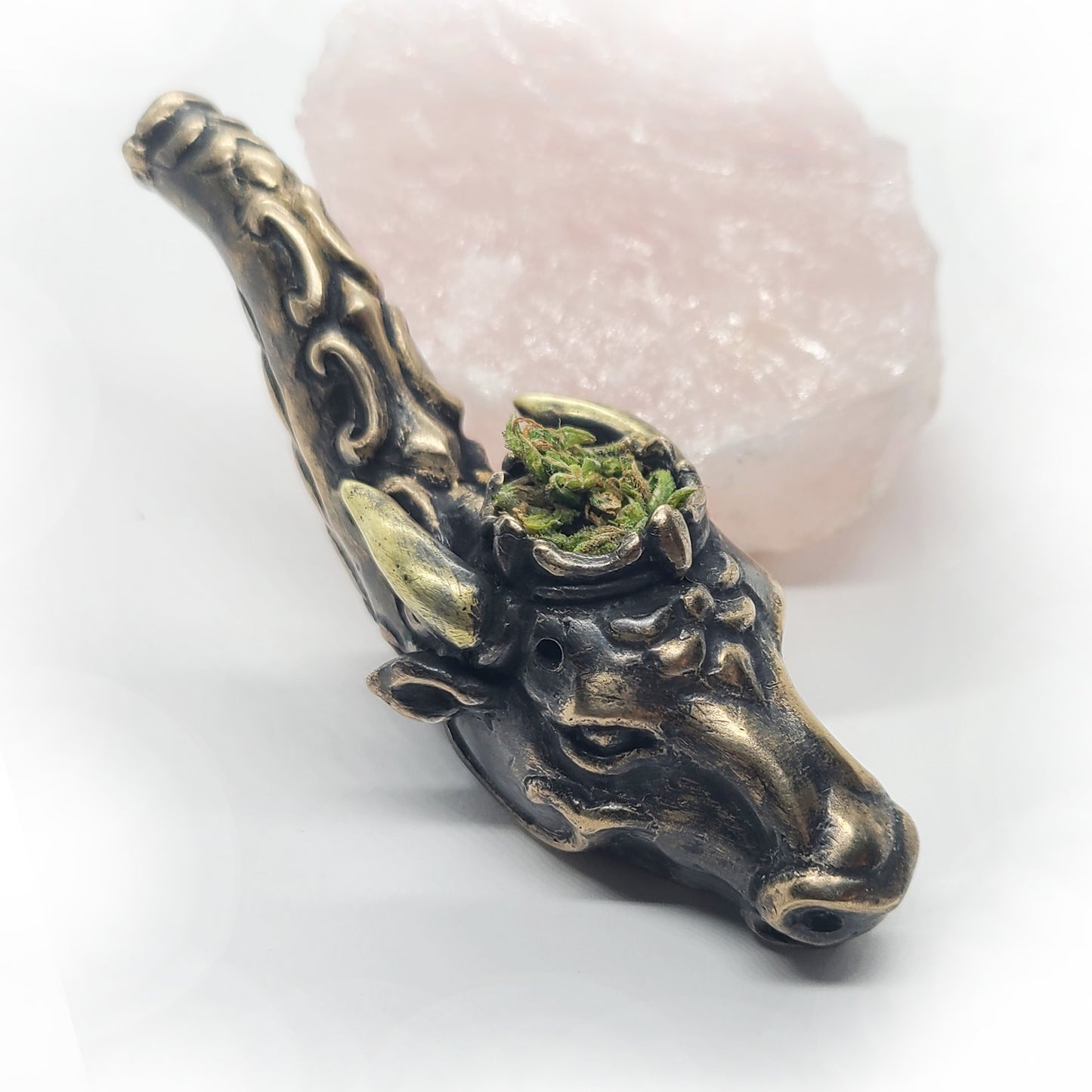 Ox Head Bronze Smocking Pipe