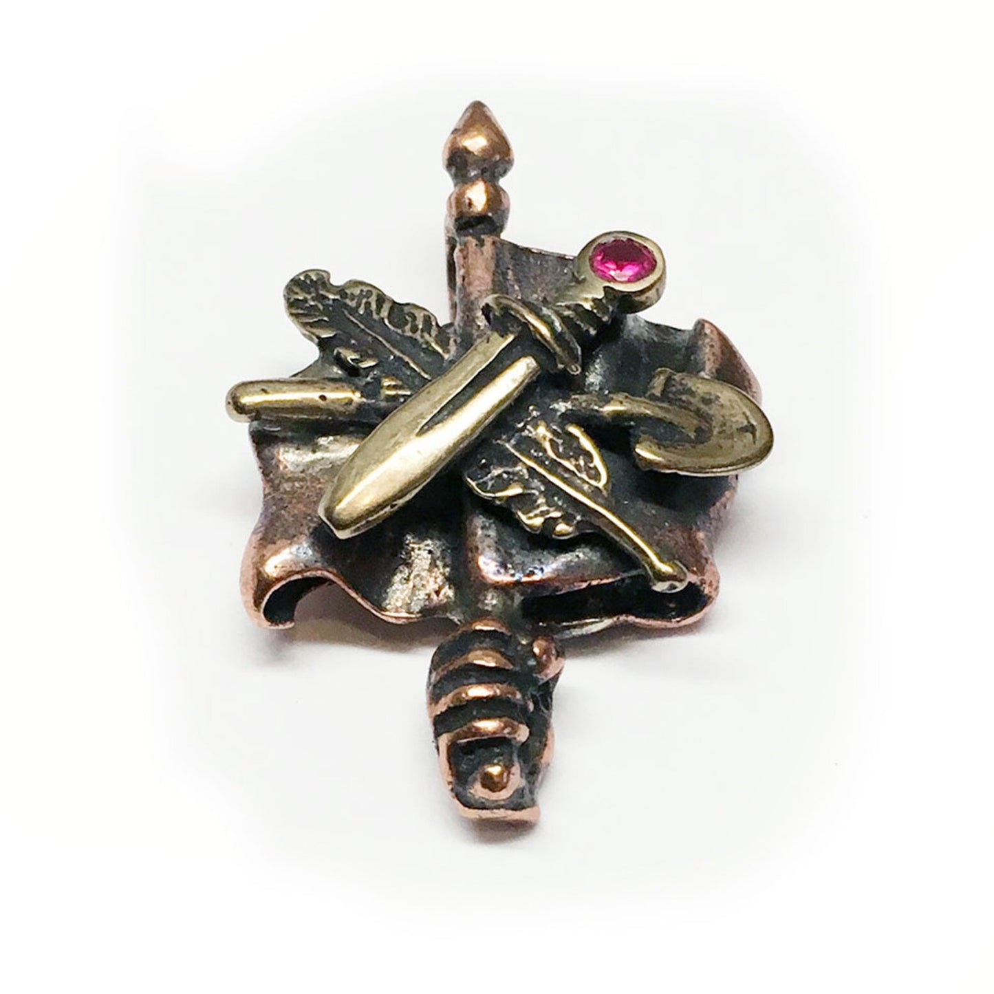 ArmRevDashnak Bronze Pendant with red stone V1