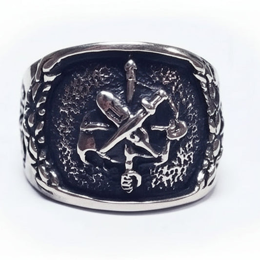ArmRevDashnak Sterling Silver Ring V3