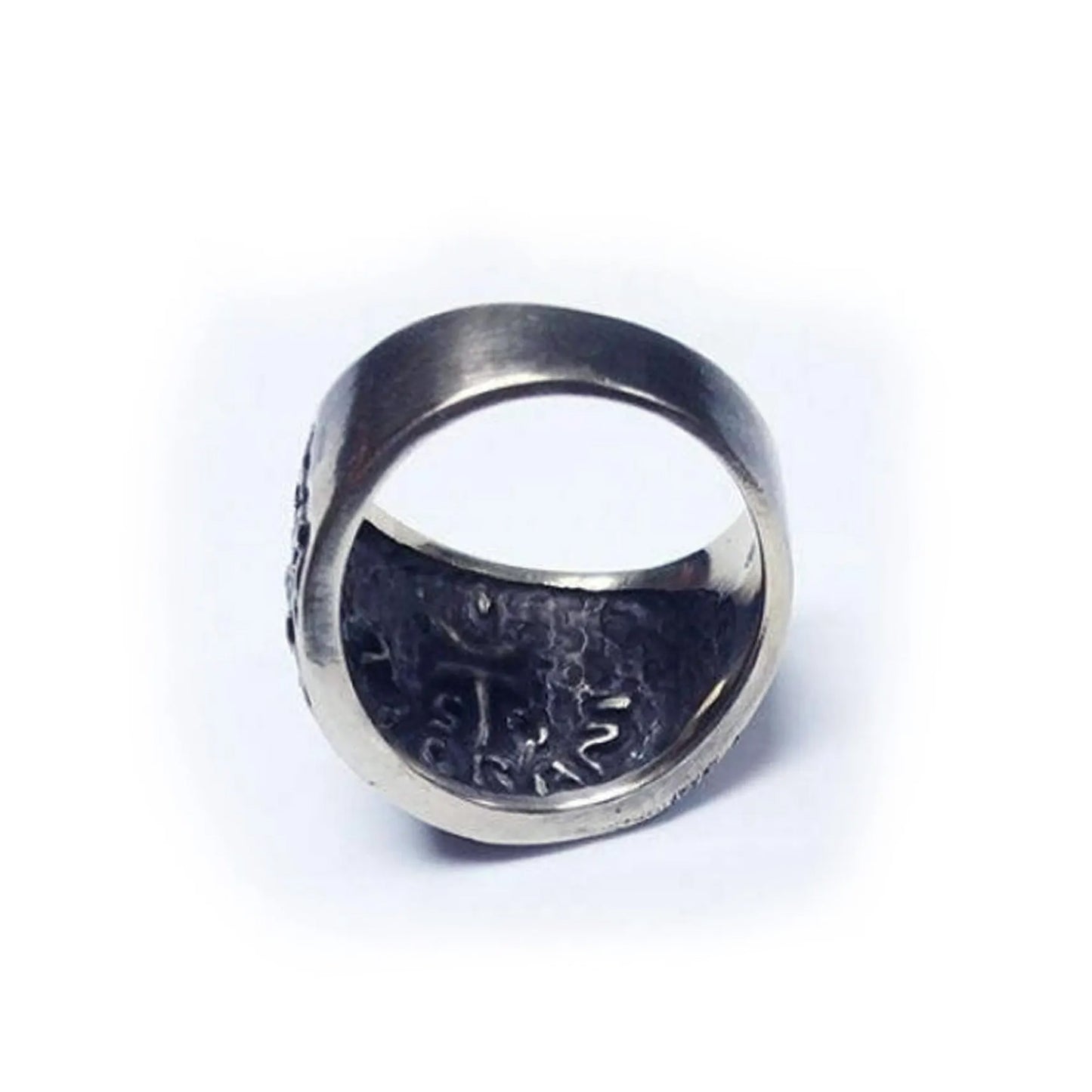 ArmRevDashnak Sterling Silver Ring V3