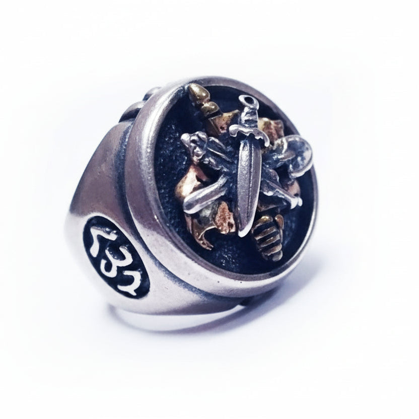 ArmRevDashnak Sterling Silver Ring V4