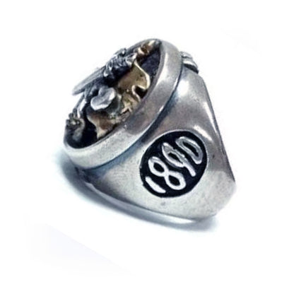 ArmRevDashnak Sterling Silver Ring V4