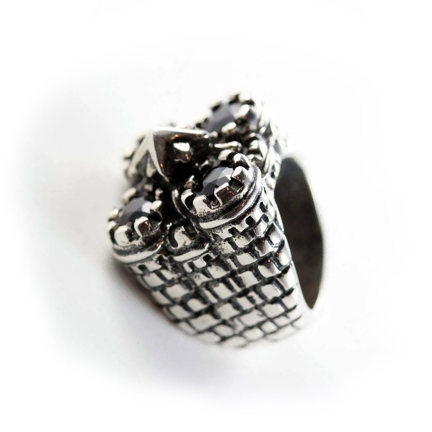 Castle Sterling Silver Ring with Black Onyx Stones