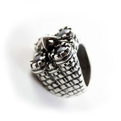 Castle Sterling Silver Ring with Black Onyx Stones