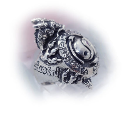 Dragon with Yin Yang the Legend Silver Ring