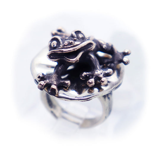 Frog On Lily Pad Sterling Silver Ring V1