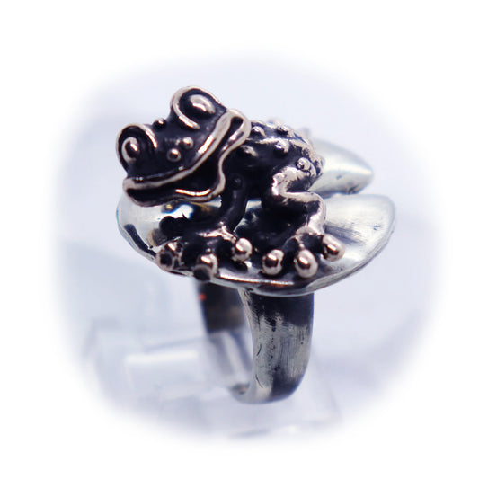 Frog On Lily Pad Sterling Silver Ring V3