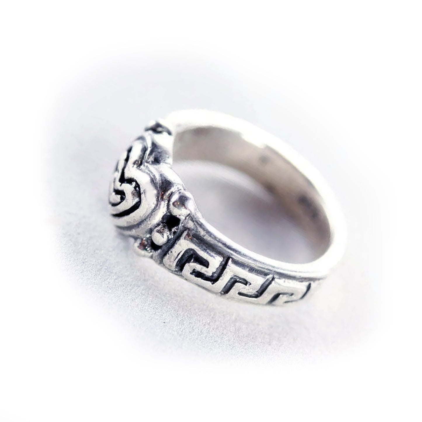 Heart Patterns Style Sterling Silver Ring