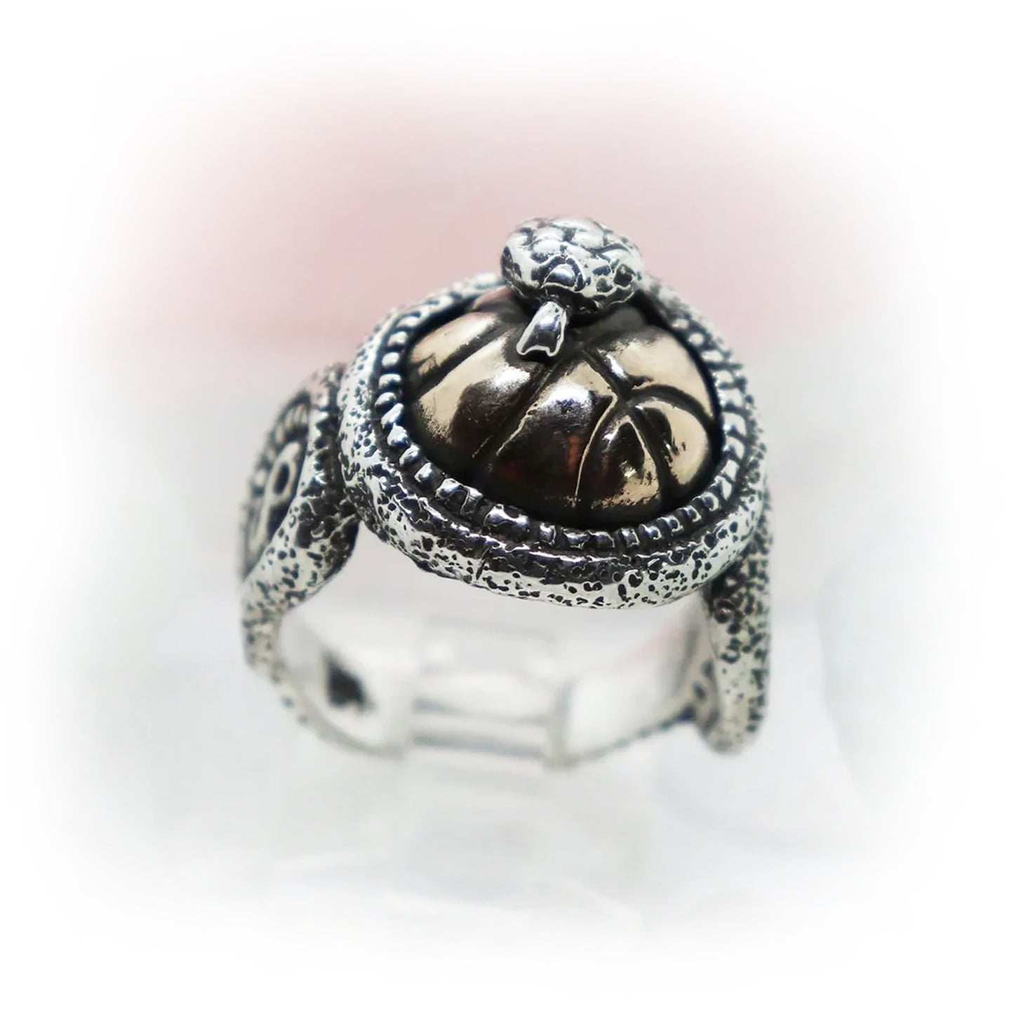 Kobe Bryant Black Mamba 8 24 Sterling Silver and Bronze Ring v2