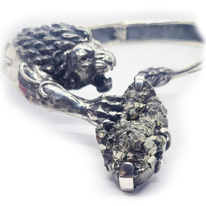 Attacking Lion with Stone Sterling Silver Necklace