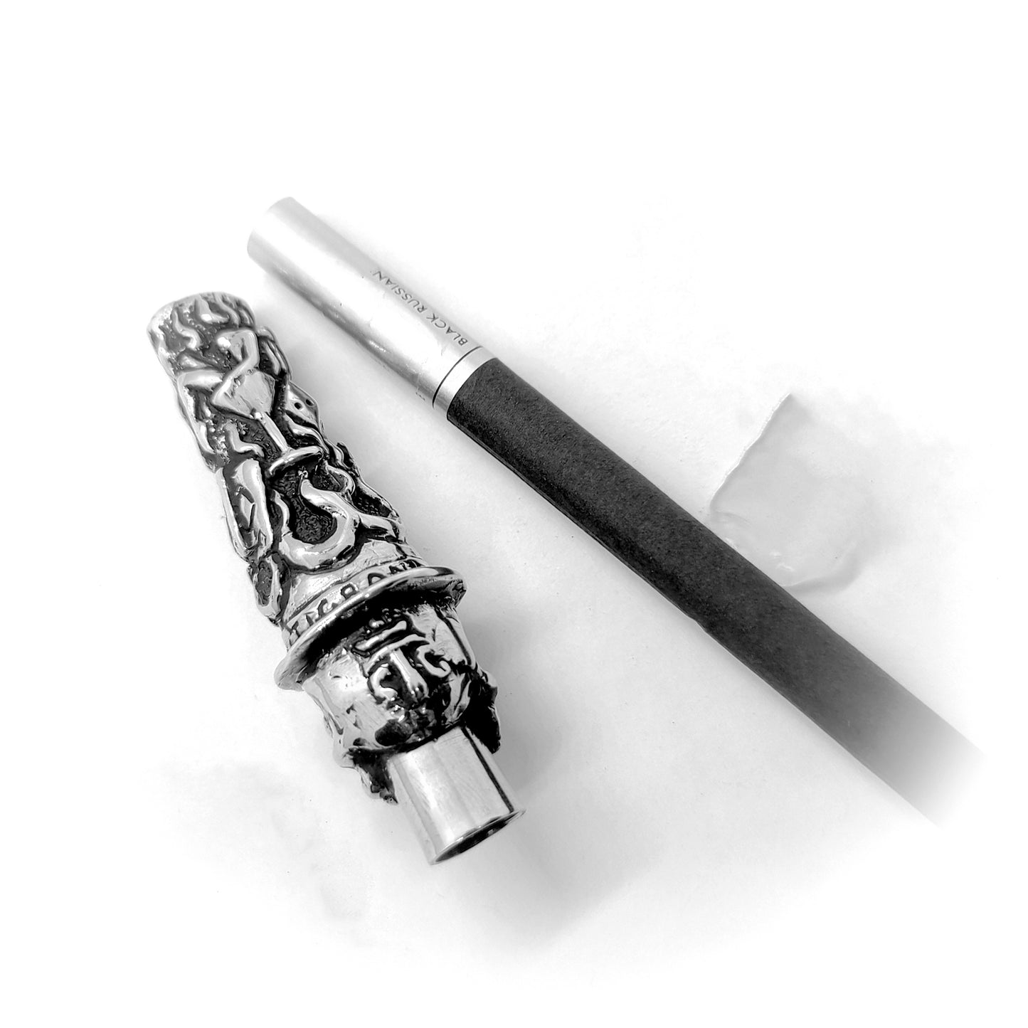 Mister Skull in Casino Sterling Silver Cigarette Pipe