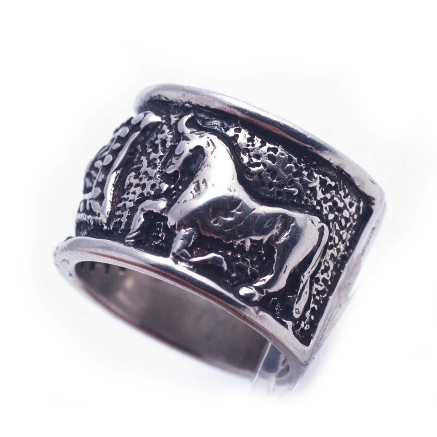 Охen  Erebuni Sterling Silver Ring V1