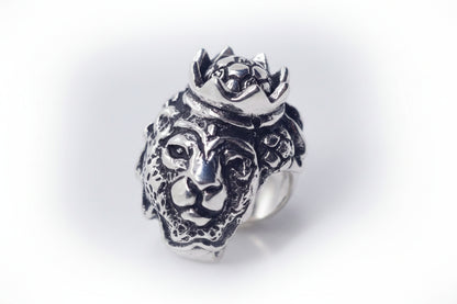 Soccer Majestic King Lions with football Ball in Crown Sterling Silver Ring