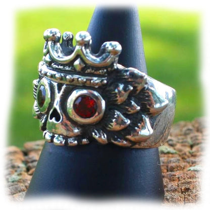 Winged King’s Skull Sterling Silver Ring