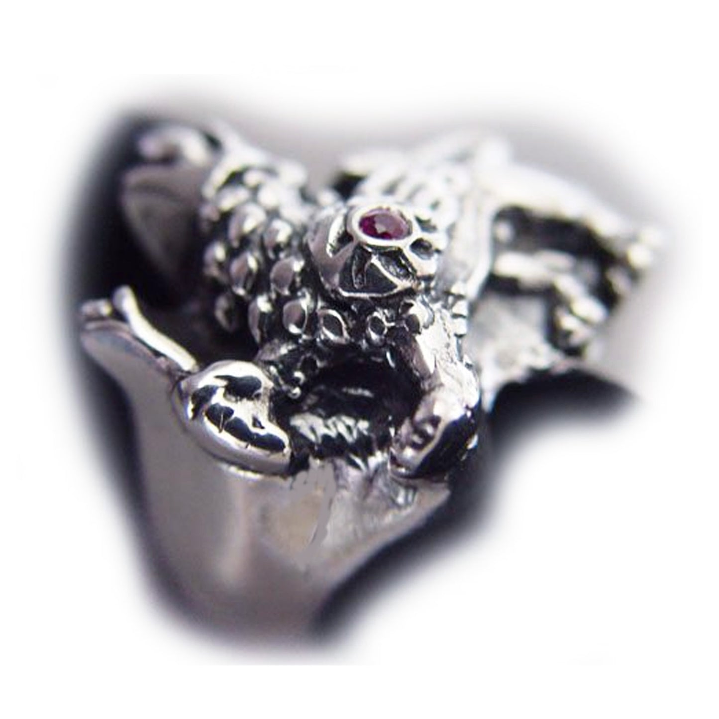 YEREVAN Sterling Silver Ring with Ruby