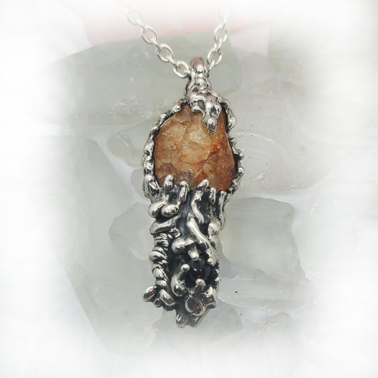 Abstract Pendant