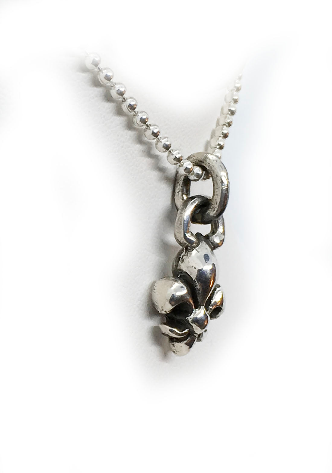 Fleur - De - Lis Sterling Silver Small Pendant