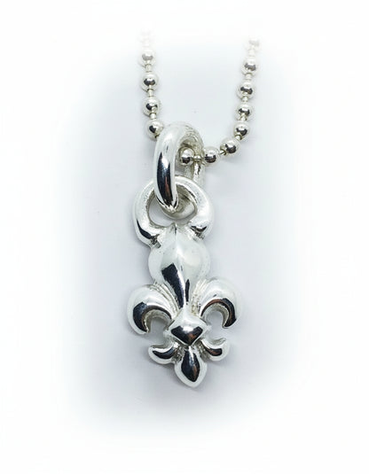 Fleur - De - Lis Sterling Silver Small Pendant