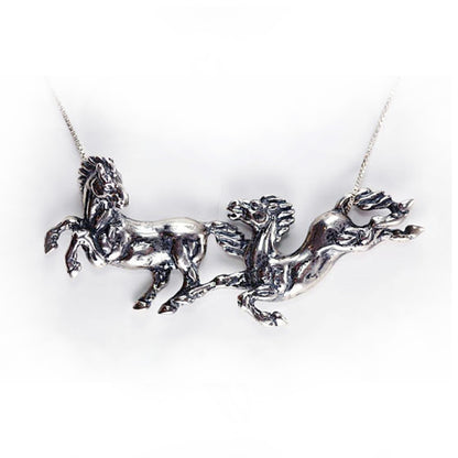 Horses love Sterling Silver Necklace