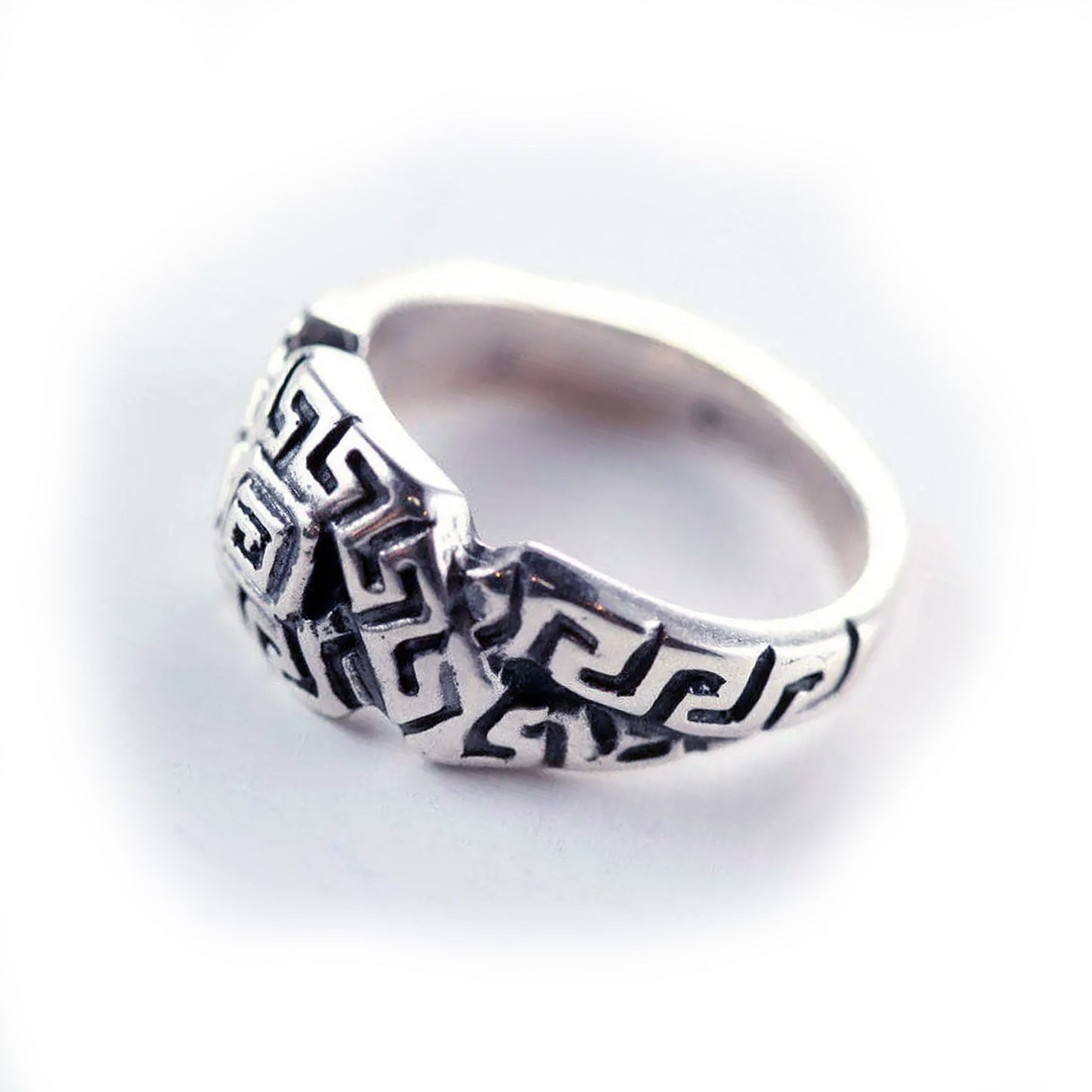 Heart Patterns Style Square Sterling Silver Ring
