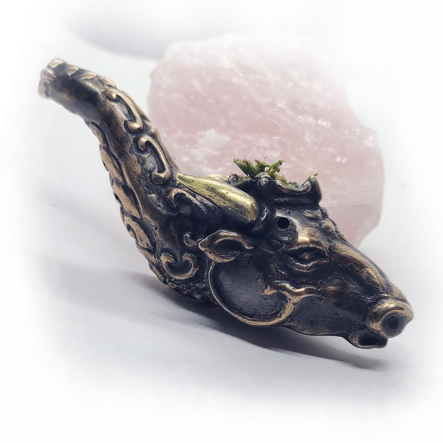 Ox Head Bronze Smocking Pipe