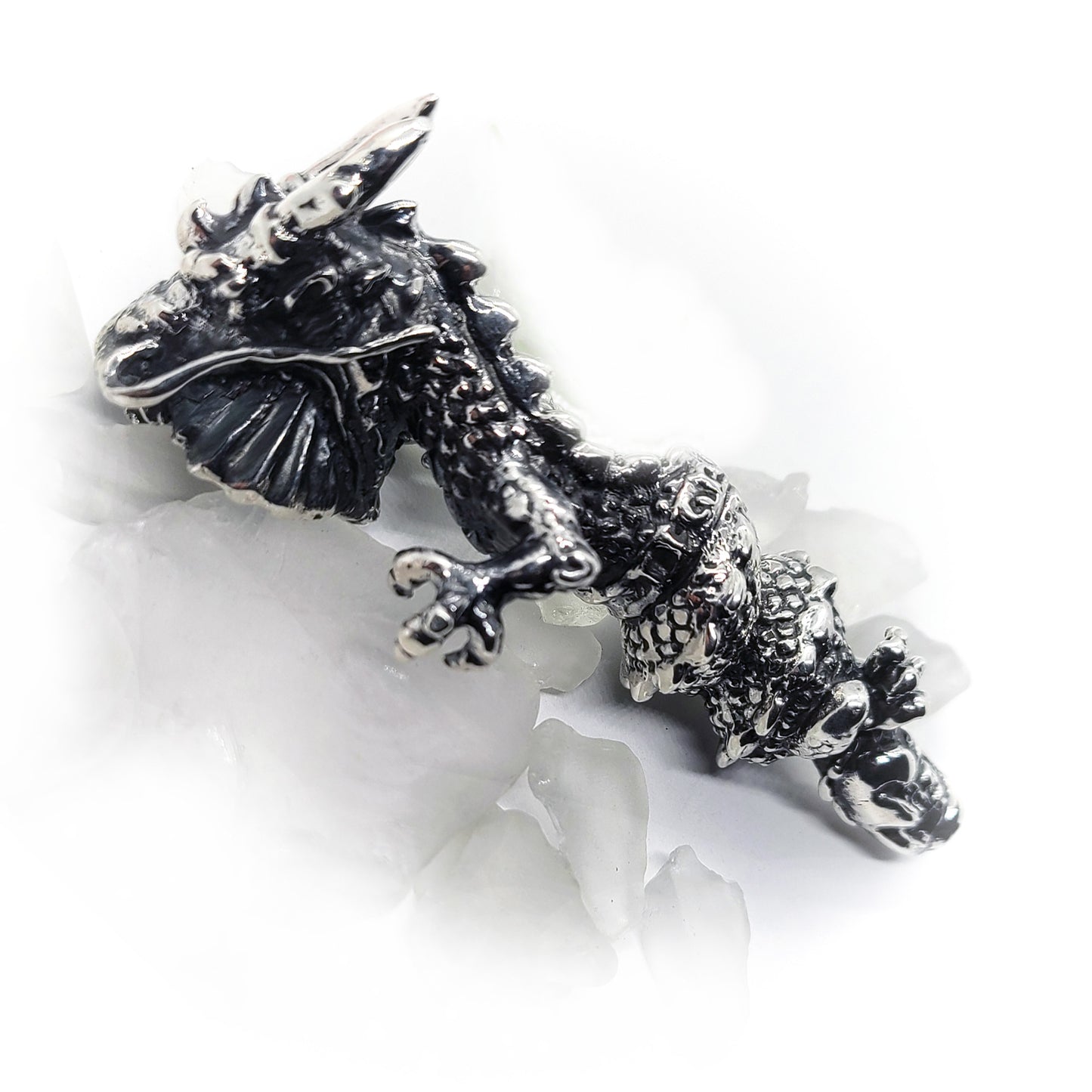 Dragon Sterling Silver Pipe.