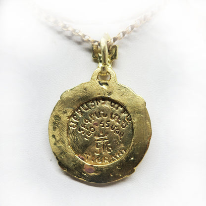 Tigran The Great Golden Pendant With A Gold Frame