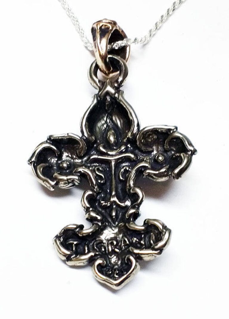 Fleur De Lis Silver Pendant V2
